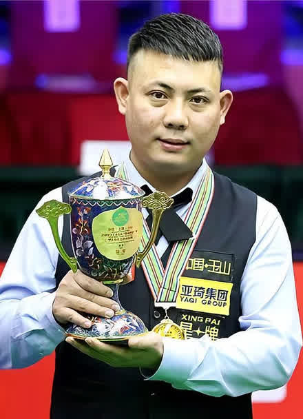 程吸引着全 程吸引着全