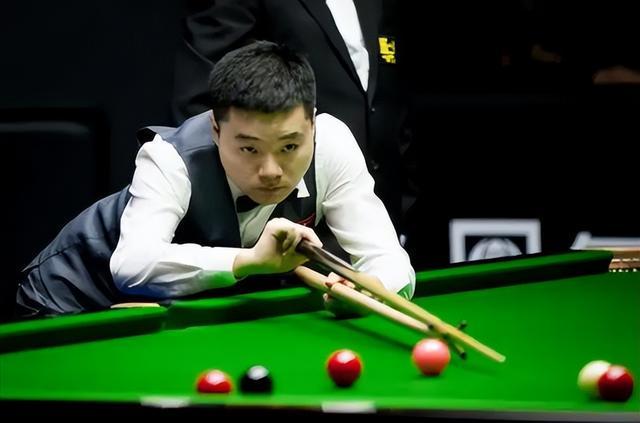 兩隊便各有 兩隊便各有