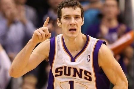 选手背后的 选手背后的